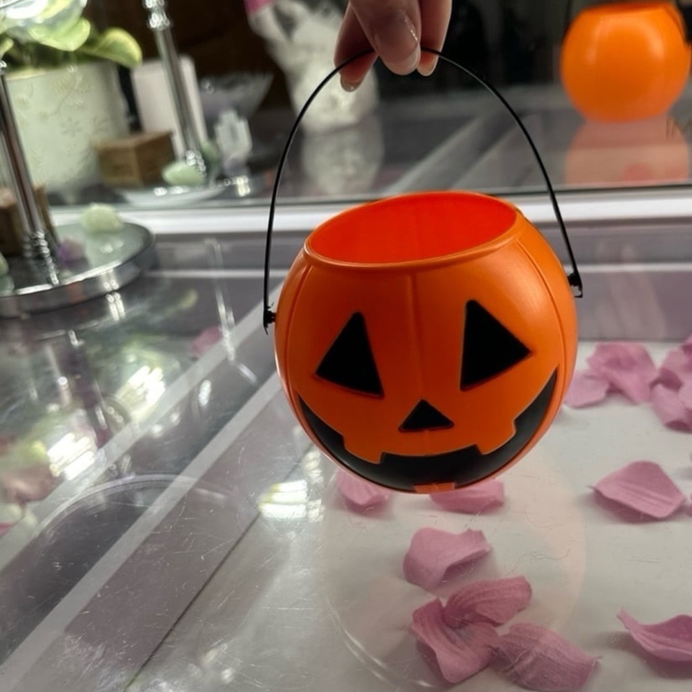 Orange Jack-O'-Lantern Candy Bucket
